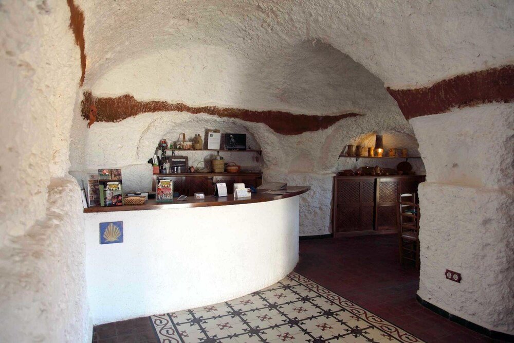 Cuevas del Zenete, cave hotel in La Calahorra: photo 3 of 8