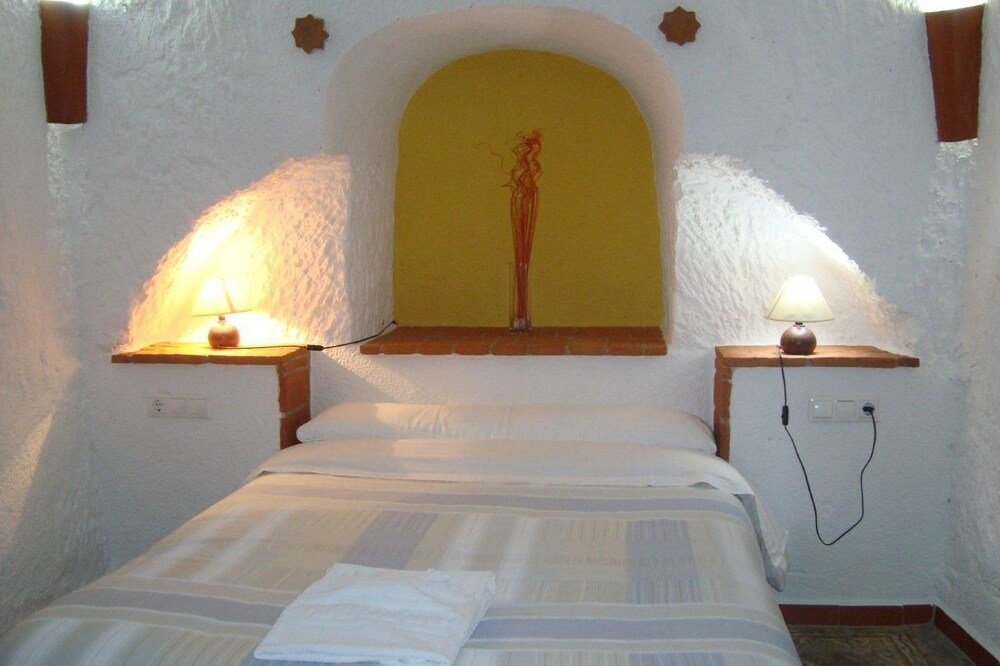 Cuevas Hammam Abuelo José, cave rooms in Guadix: photo 2 of 8