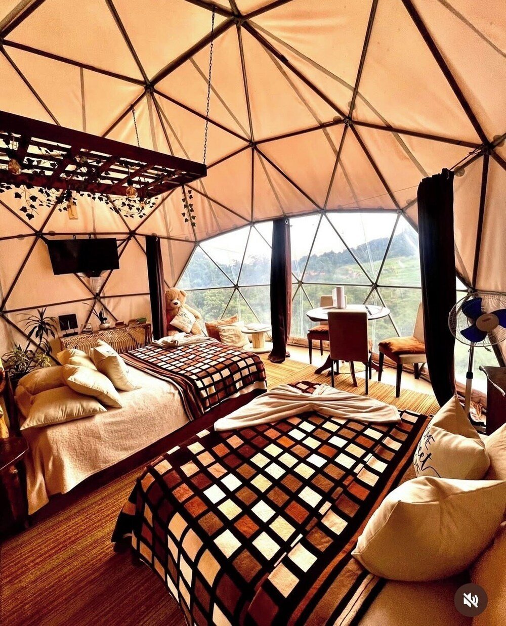 Poas Volcano Observatory Lodge & Glamping near Poás Volcano, Costa Rica